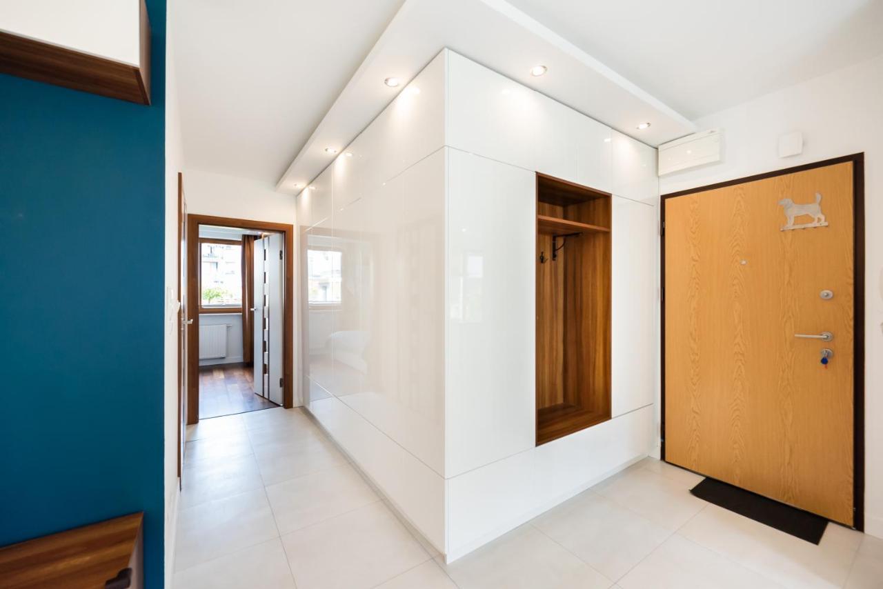 Bluszczanska Modern Urban Apartment وارسو المظهر الخارجي الصورة