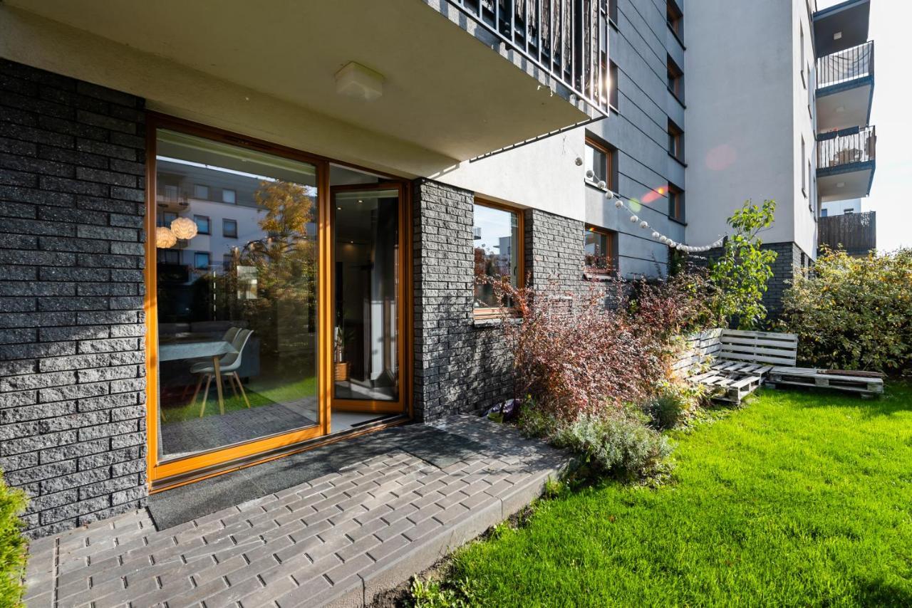 Bluszczanska Modern Urban Apartment وارسو المظهر الخارجي الصورة