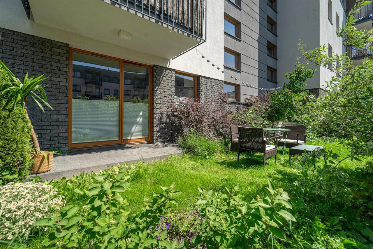 Bluszczanska Modern Urban Apartment وارسو المظهر الخارجي الصورة