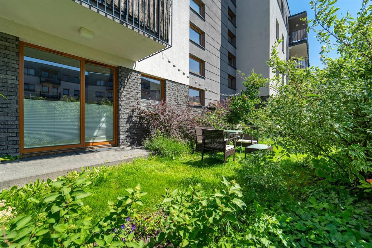 Bluszczanska Modern Urban Apartment وارسو المظهر الخارجي الصورة